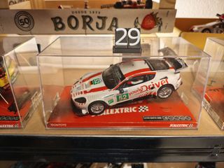 Coches Scalextric 1:32 pista negra