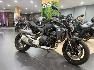 BMW F 900 R TRIPLE BLACK (0 KM)