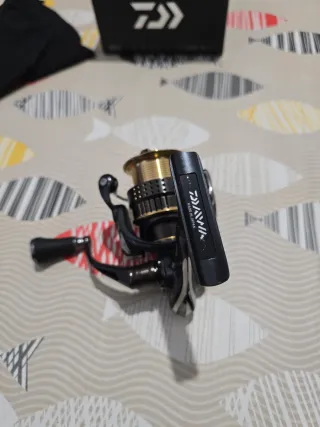 CARRETE DAIWA EXIST 2510 PE-H