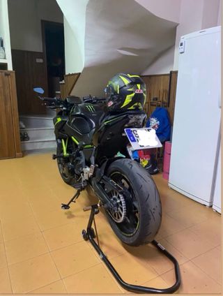 Kawasaki Z650 2022
