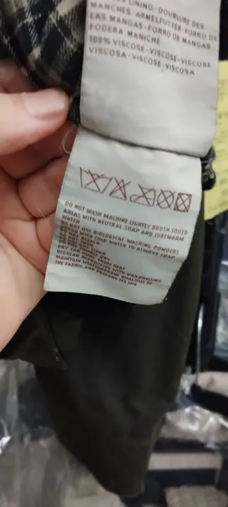 Cazadora Belfast encerada verde oliva