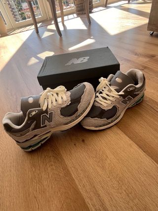 New Balance 2002R Talla 43 Sin Estrenar