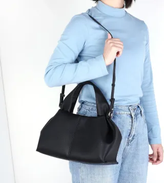 Bolso piel sintética negro asa doble