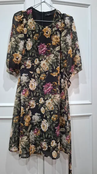 Vestito corto floreale taglia S