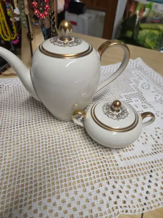Teiera e zuccheriera vintage oro