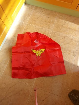 Mochila Warner Bros Wonder Woman Roja