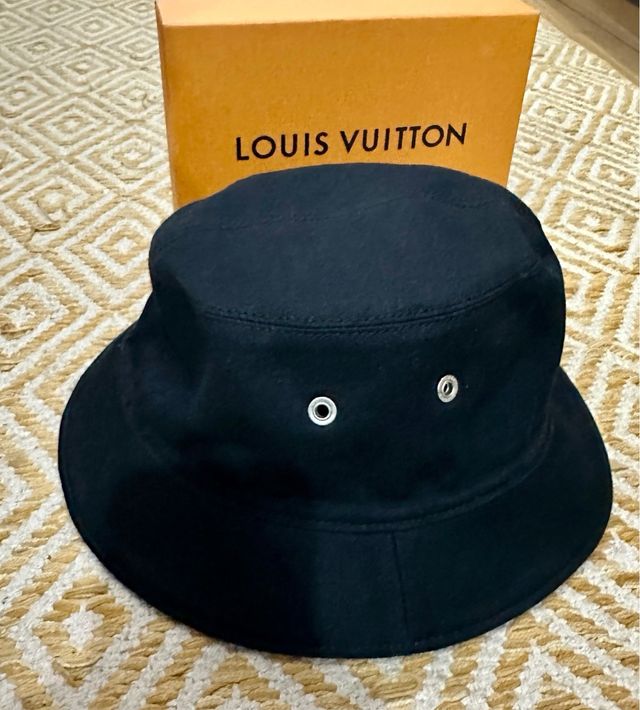 Sombrero Bucket Louis Vuitton Morado Negro reversi