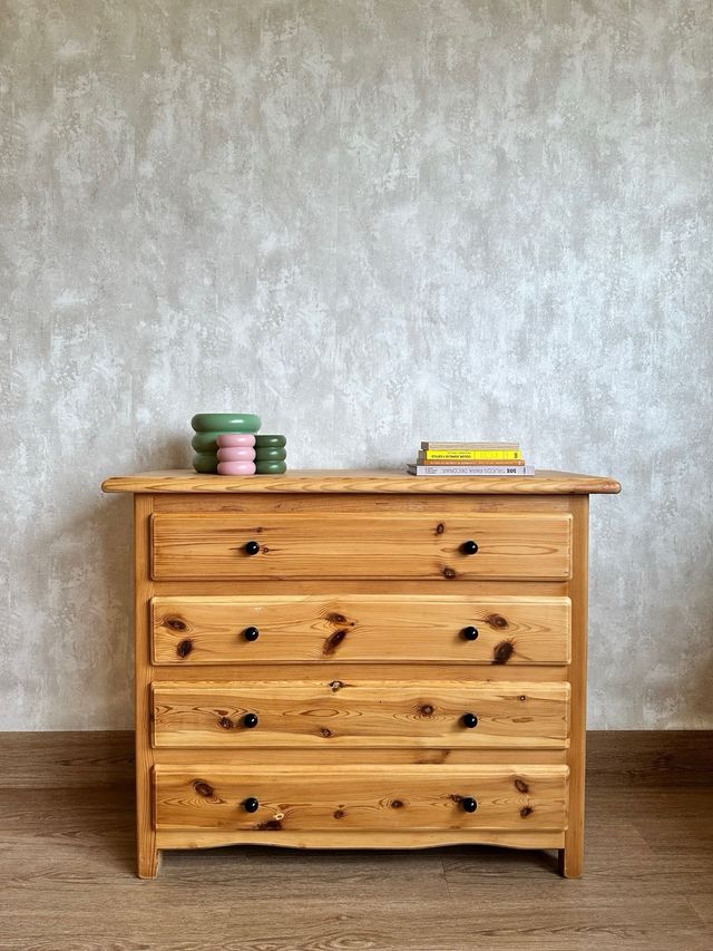 Cómoda de madera