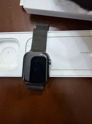 Apple Watch Series 8 45mm Space Gray