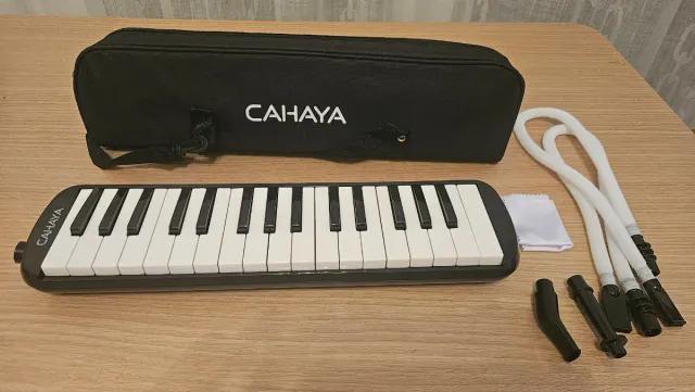 melodica cahaya 37 teclas profesional nueva estuch