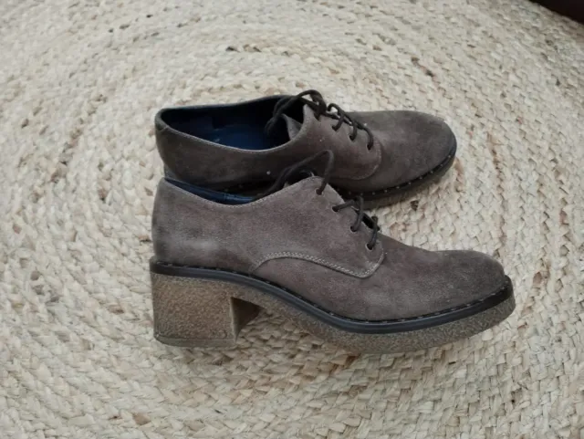 Zapatos piel Riva di Mare Talla 37

Como nuevos