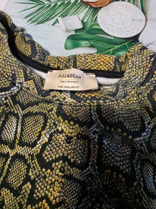 Sudadera estampado serpiente