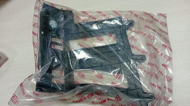 86623FD020 PLACA-LADO TRASERO BPR N.° 2, IZQUIERDO