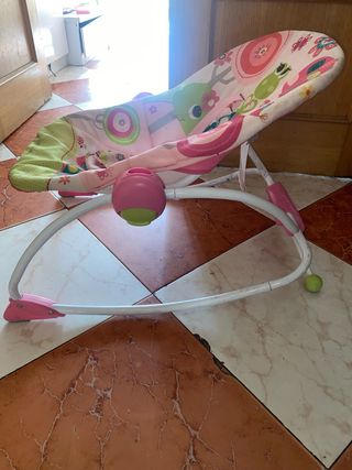 Mecedora para bebé con estampado