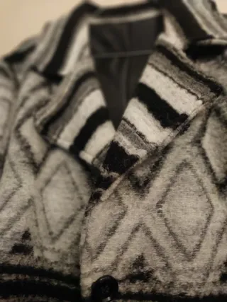 Cappotto donna fantasia geometrica,80%  lana