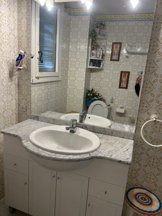 Mueble baño lavabo espejo mármol