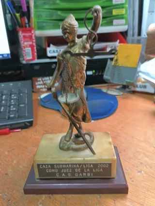 Figura Justicia Bronce