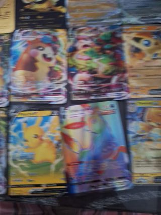 Cartas Pokémon V y VMAX