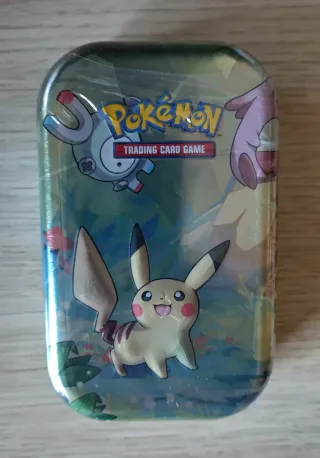 Lata Pokémon Pikachu Mini Tin Sellada