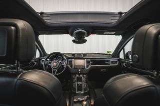 PORSCHE Macan Turbo 2016