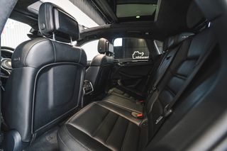 PORSCHE Macan Turbo 2016