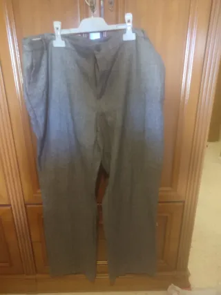 Pantalón espiga gris talla 50