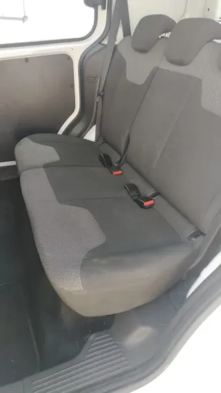 Ford Transit Courier 2015