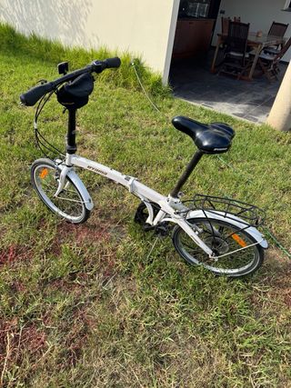 Bicicleta plegable Oyama blanca