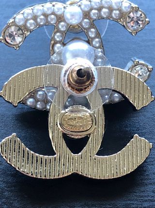Pendientes Chanel Doble C Perlas y Cristales