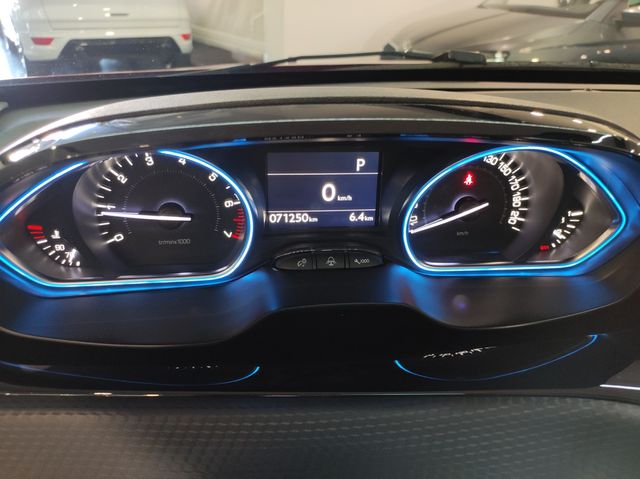 Peugeot 2008 Allure 1.2 PureTech 81KW (110CV)S&S EAT6