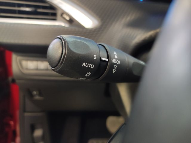 Peugeot 2008 Allure 1.2 PureTech 81KW (110CV)S&S EAT6