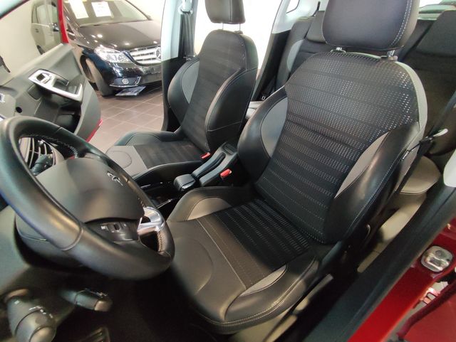 Peugeot 2008 Allure 1.2 PureTech 81KW (110CV)S&S EAT6