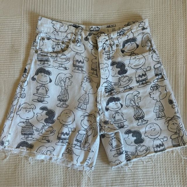 Pantalón corto Snoopy