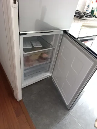 Nevera Beko Grande + Lavadora AEG 10kg