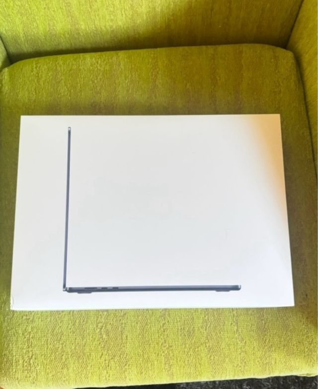 MacBook Air M4 / 15 pulgadas