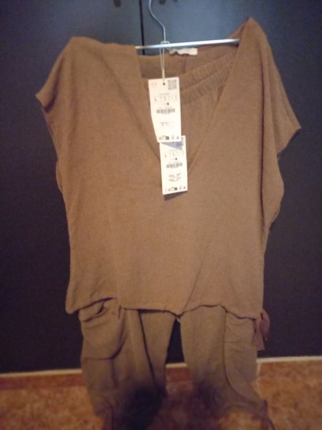 Conjunto marrón top y pantalón