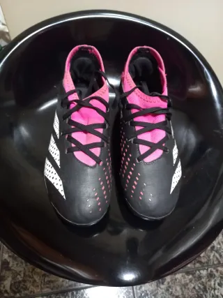 Botas fútbol niño Adidas Predator