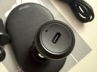 Caricatore magnetico da auto Belkin BoostCharge