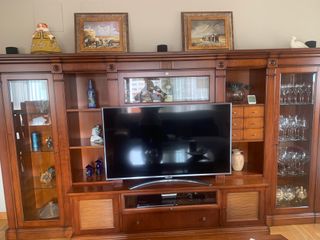 Muebles de salón y comedor de madera