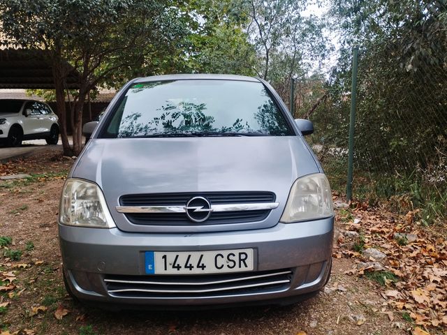 Opel Meriva 2004