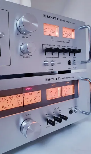 Scott A-436 Amplificador + T-526L Tuner USA