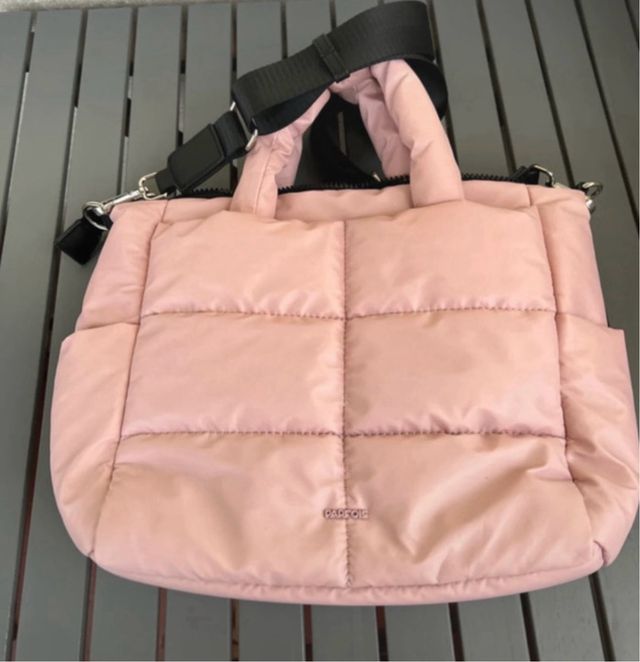 Carteira Parfois rosa acolchoada