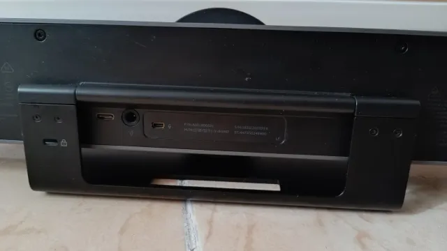 Logitech Meetup Cámara y Altavoz