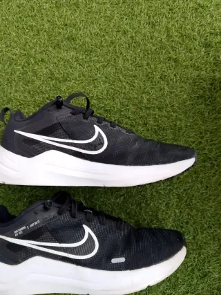 Nike Downshifter 12 Zapatillas Negras