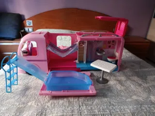 Camper Van Barbie Pink