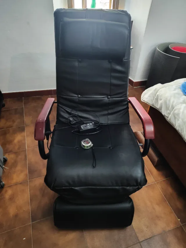 Sillón reclinable negro