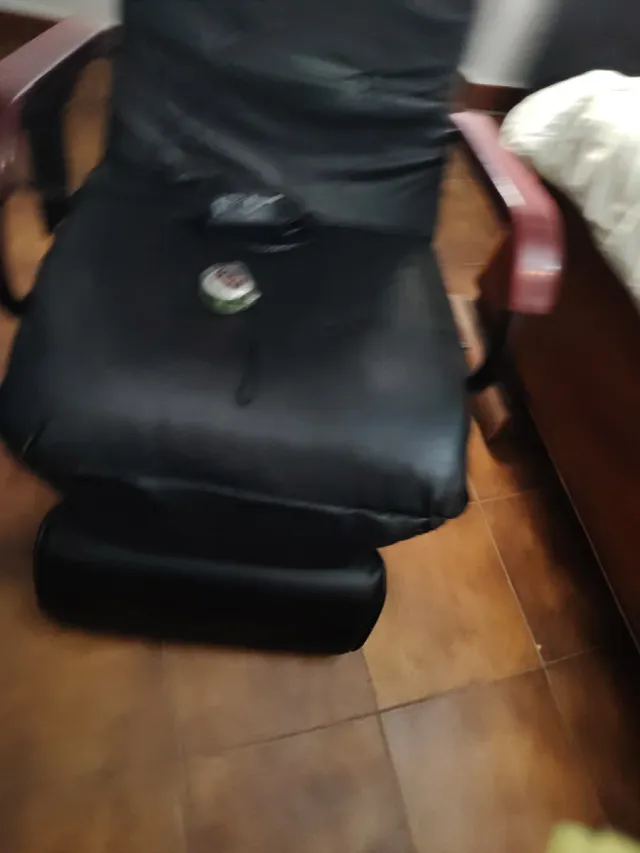 Sillón reclinable negro