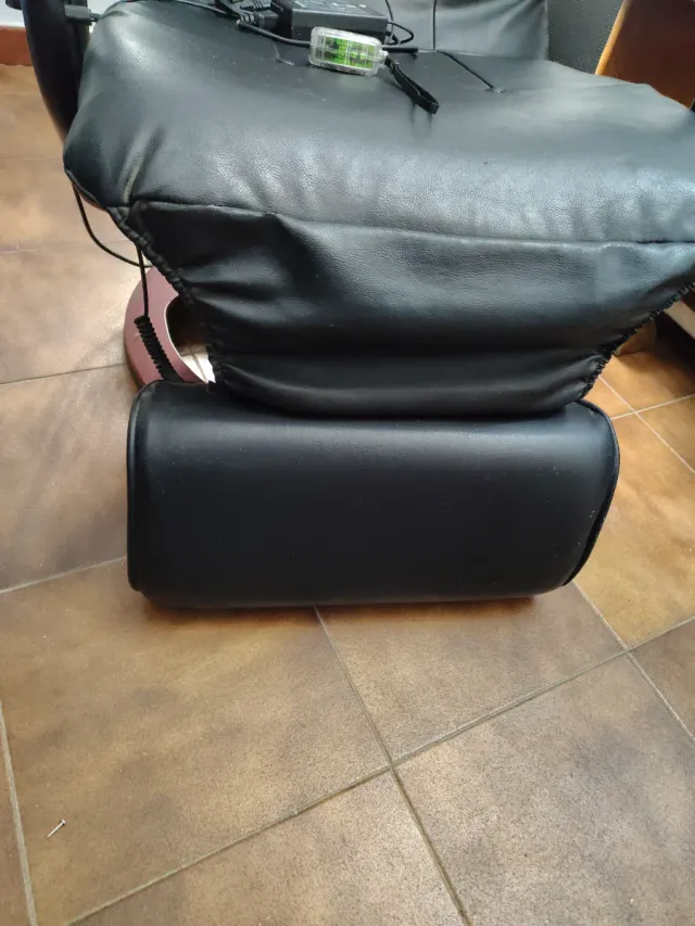 Sillón reclinable negro