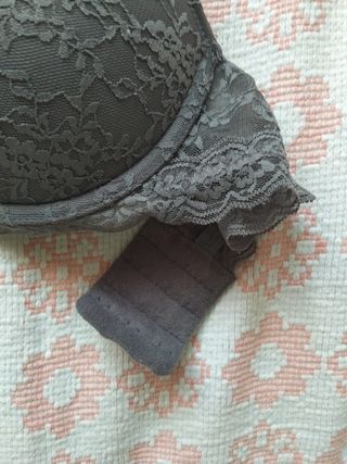 Sujetador Push Up Encaje Gris
