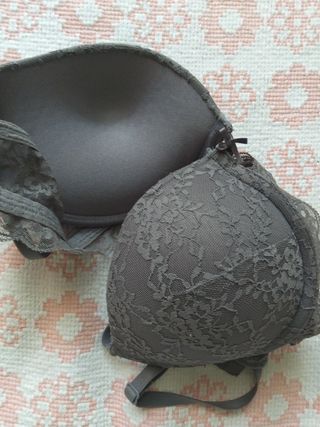 Sujetador Push Up Encaje Gris